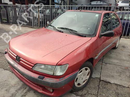 Used Parts PEUGEOT 306 Hatchback (7A, 7C, N3, N5) 1.6 4324793