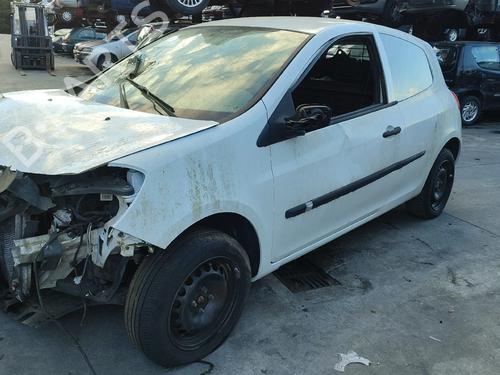 Mass air flow sensor RENAULT CLIO III (BR0/1, CR0/1) 1.5 dCi (C/BR0G, C/BR1G) | BP32177871M95