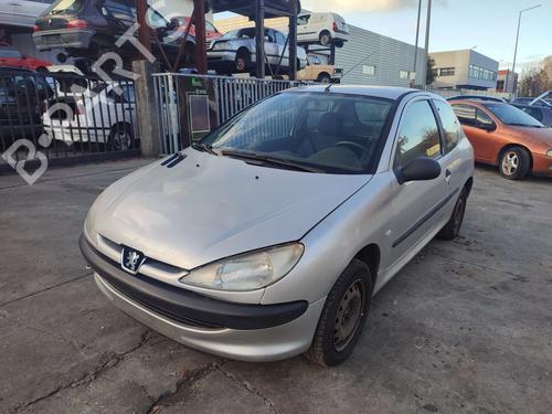 Brukte deler til PEUGEOT 206 Hatchback (2A/C) 1.9 D (69 hp) 4340014