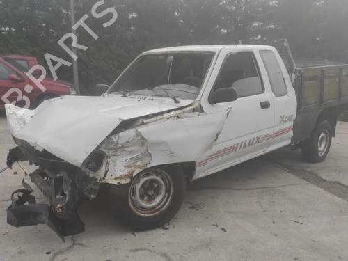 Brugte TOYOTA HILUX V Pickup (_N8_, _N9_, _N10_, _N11_) 2.4 D 4WD (LN105, LN110) (83 hp) 4356437