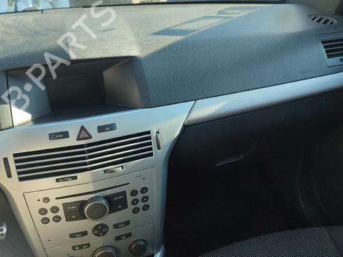 Engine OPEL ASTRA H GTC (A04) 1.9 CDTi (L08) | BP31051957M1