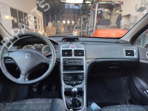 Fuse box PEUGEOT 307 Break (3E) 1.4 HDi | BP32196887E1 