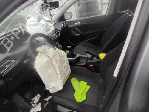 Front left interior door handle PEUGEOT 308 II (LB_, LP_, LW_, LH_, L3_) 1.6 HDi 100 | BP32236525I13 