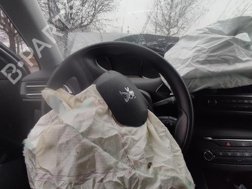 Front left interior door handle PEUGEOT 308 II (LB_, LP_, LW_, LH_, L3_) 1.6 HDi 100 | BP32236525I13 