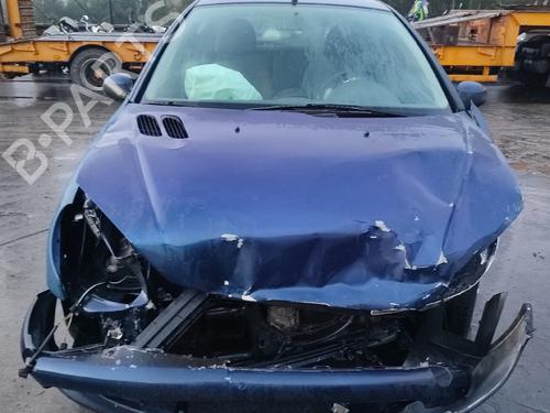 Fuse box PEUGEOT 206 Hatchback (2A/C) 1.1 i | BP31864072E1