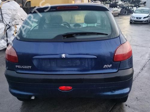 Fuse box PEUGEOT 206 Hatchback (2A/C) 1.1 i | BP31864072E1