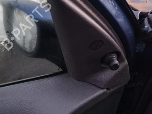 Fuse box PEUGEOT 206 Hatchback (2A/C) 1.1 i | BP31864072E1