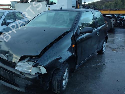 Used Parts FIAT PUNTO (176_)  55 1.1  4389026