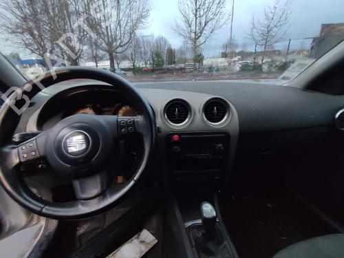 Front right interior door handle SEAT IBIZA III (6L1) 1.2 | BP32147939I14