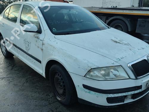 Engine mount SKODA OCTAVIA II (1Z3) 1.9 TDI | BP34724496M89 - Image 9