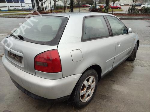 Instrument cluster AUDI A3 (8L1) 1.9 TDI | BP32082316C47 