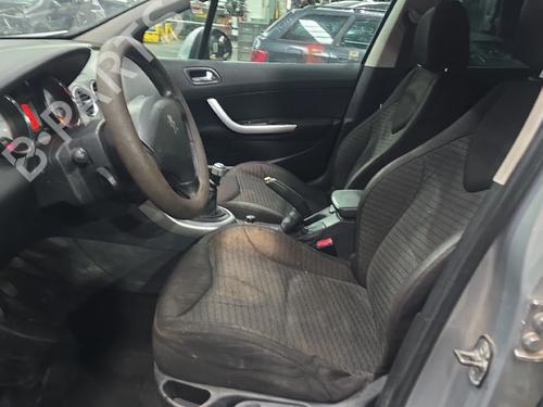 Fuse box PEUGEOT 308 SW I (4E_, 4H_) 1.6 HDi | BP31925878E1 