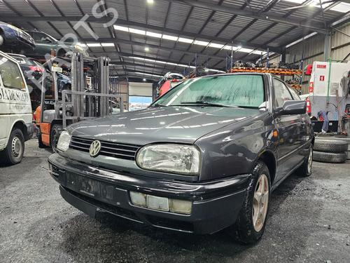 Used Parts VW GOLF III (1H1)  1.9 TD, GTD  4424231