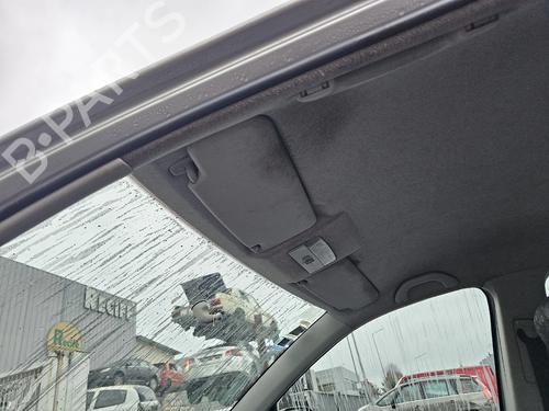 Right headlight VW POLO IV (9N_, 9A_) 1.2 12V | BP32230713C29 