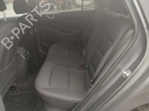  - Image 19