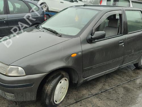 Used Parts FIAT PUNTO (176_) 1.7 TD 4479886
