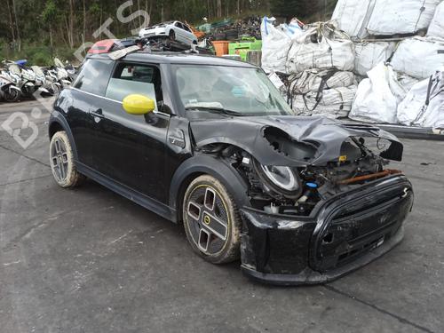 Used Parts MINI MINI (F56) Cooper SE / Electric 4440823