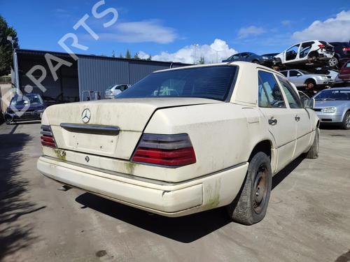 Left front indicator MERCEDES-BENZ E-CLASS (W124) E 200 D (124.120) | BP33043921C32  - Image 5