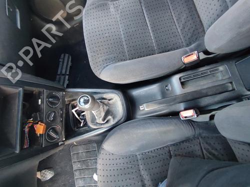 Left front window switch VW GOLF IV (1J1) 1.4 16V | BP34398155I27 - Image 19
