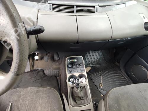 Third brake light RENAULT ESPACE IV (JK0/1_) 3.0 dCi (JK0J, JK0V) | BP33758227L11  - Image 31