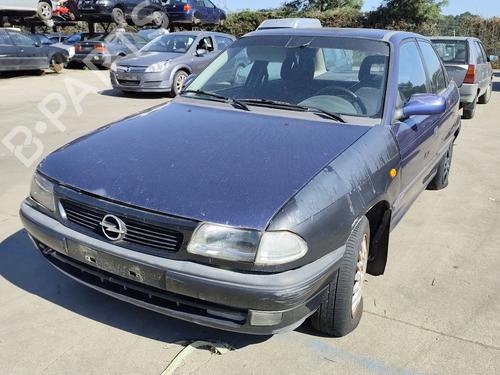 Brugte OPEL ASTRA F Saloon (T92)  1.4 Si (F19, M19)  4506679