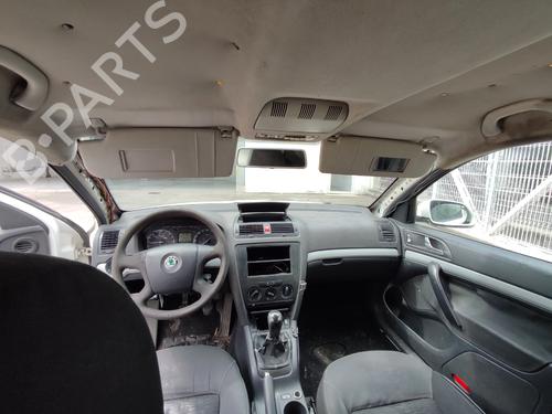 Electronic module SKODA OCTAVIA II (1Z3) 1.9 TDI | BP34383904M83 - Image 24