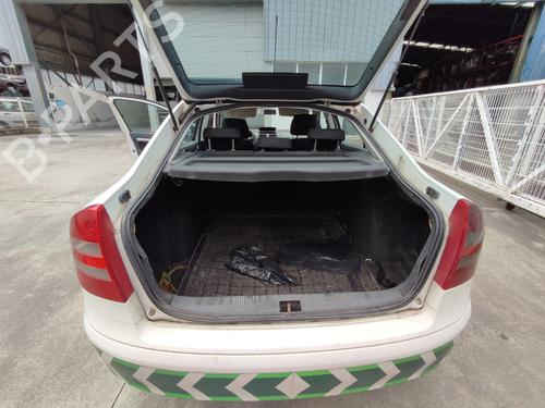 Electronic module SKODA OCTAVIA II (1Z3) 1.9 TDI | BP34383904M83 - Image 27