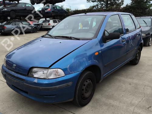 Recambios FIAT PUNTO (176_) 60 1.2 (176AP, 176AR, 176AQ, 176BB) 4598567