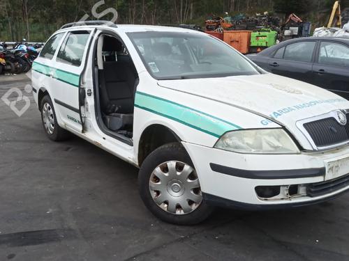 Left front window switch SKODA OCTAVIA II Combi (1Z5) 1.9 TDI | BP34406290I27 - Image 10