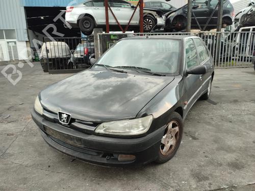 Used Parts PEUGEOT 306 Hatchback (7A, 7C, N3, N5) 1.9 DT 4632847