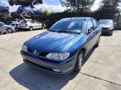 Recambios RENAULT MEGANE I Classic (LA0/1_)  1.4 (LA0E, LA0V)  4638091