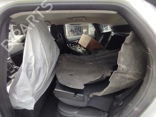 Other VOLVO V40 Hatchback (525) D2 | BP35901817O1 - Image 21