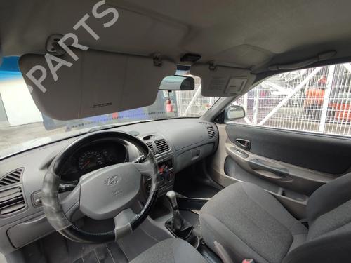Left front window switch HYUNDAI ACCENT II (LC) 1.5 CRDi | BP36356438I27 - Image 24