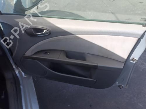 Left tailgate light SEAT LEON (1P1) 1.9 TDI | BP38053619C79 - Image 21