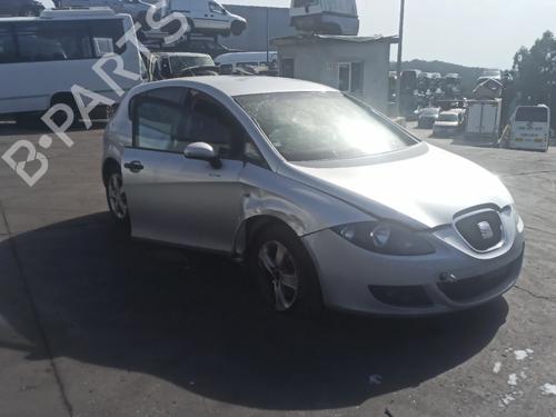 Left tailgate light SEAT LEON (1P1) 1.9 TDI | BP38053619C79 - Image 8