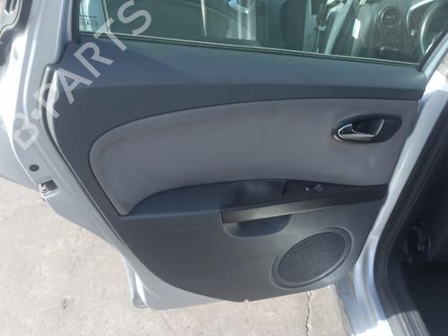 Left tailgate light SEAT LEON (1P1) 1.9 TDI | BP38053619C79 - Image 23