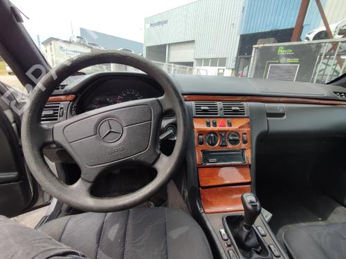 Headlight switch MERCEDES-BENZ E-CLASS (W210) E 220 D (210.004) | BP36867610I24 - Image 18