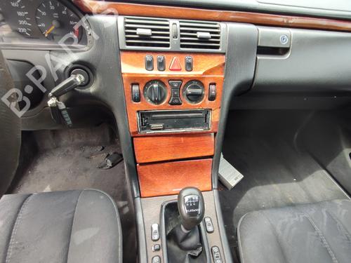 Headlight switch MERCEDES-BENZ E-CLASS (W210) E 220 D (210.004) | BP36867610I24 - Image 20
