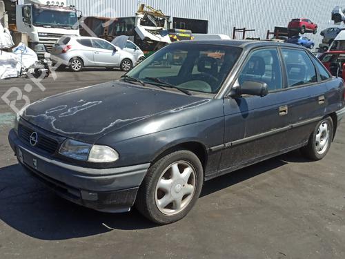 Brugte OPEL ASTRA F Saloon (T92)  1.4 Si (F19, M19)  4750854