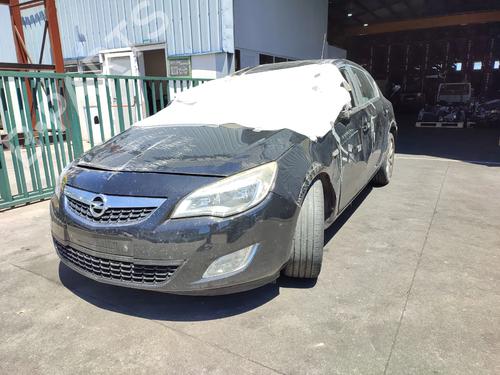 Brugte OPEL ASTRA J (P10) 1.7 CDTI (68) 4771796