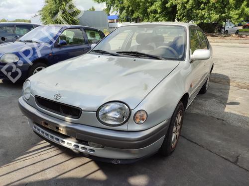 Used Parts TOYOTA COROLLA Liftback (_E11_)  1.4 (EE111_, EE111R)  4832463