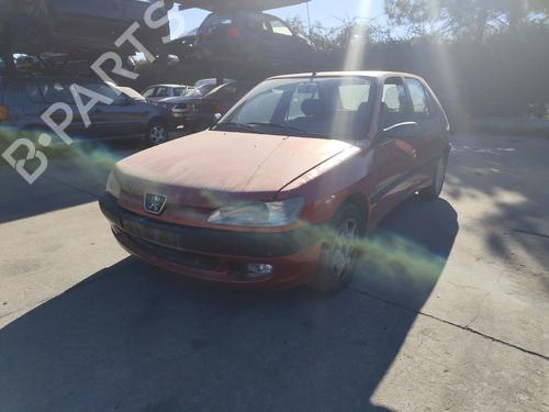 Brugte PEUGEOT 306 Hatchback (7A, 7C, N3, N5) 1.8 D 4865680