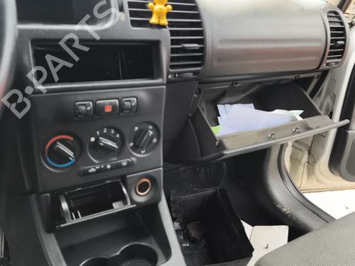 Front left panel OPEL ZAFIRA A MPV (T98) 2.2 DTI 16V (F75) | BP38536556C58 - Image 13