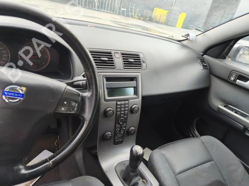 Dashboard VOLVO V50 (545) 1.6 D | BP38620641C46 - Image 11