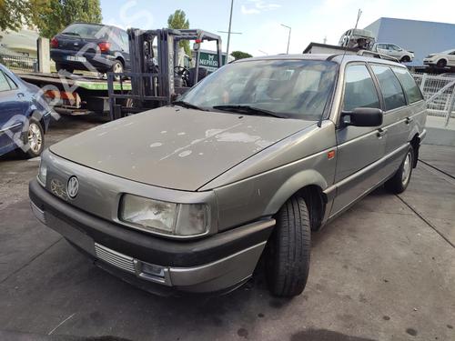 Used Parts VW PASSAT B3/B4 Variant (3A5, 35I)  1.6 TD  4988471