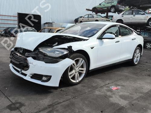 Used Parts TESLA MODEL S (5YJS) 85 4996118