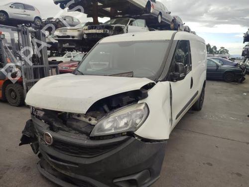 Engine control unit (ECU) FIAT DOBLO Cargo (263_) 1.6 D Multijet (263WXD1B, 263WXR1B, 263WXX1B, 263ZXD1B,... | BP31082098M57 