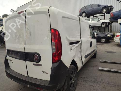 Engine control unit (ECU) FIAT DOBLO Cargo (263_) 1.6 D Multijet (263WXD1B, 263WXR1B, 263WXX1B, 263ZXD1B,... | BP31082098M57 