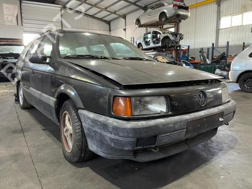 Used Parts VW PASSAT B3/B4 Variant (3A5, 35I)  1.6 TD  3225755