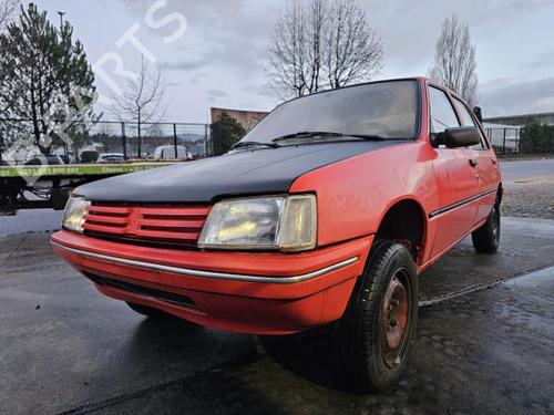 Used Parts PEUGEOT 205 II (20A/C) 1.1 (54 hp) 3218237